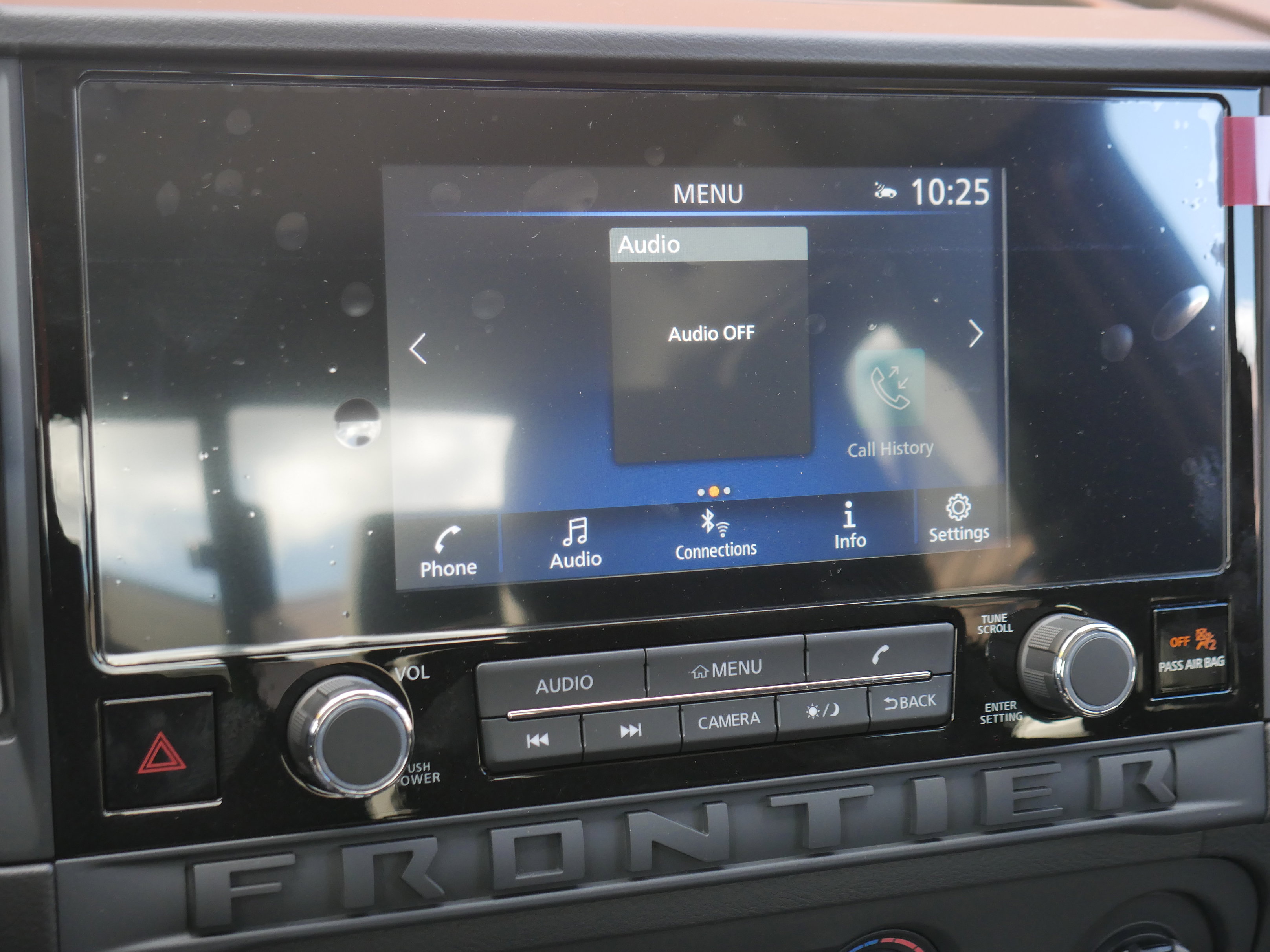 New 2026 Nissan Frontier S image 10