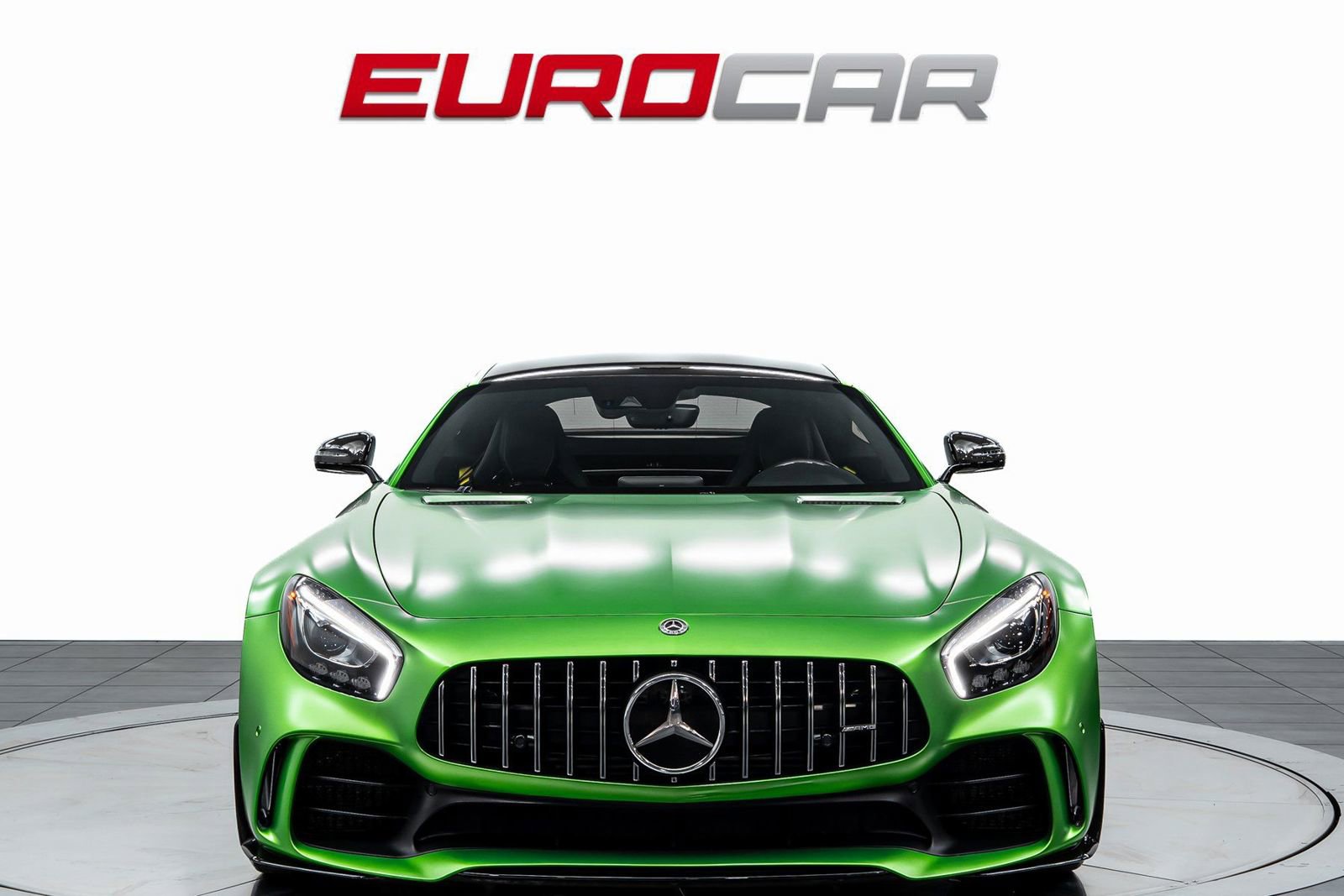 Used 2018 Mercedes-Benz AMG GT R image 8
