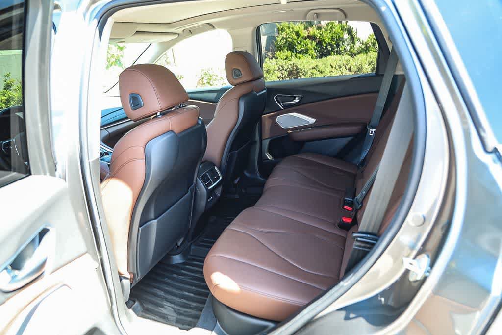 Used 2023 Acura RDX FWD w/ Technology Package image 17