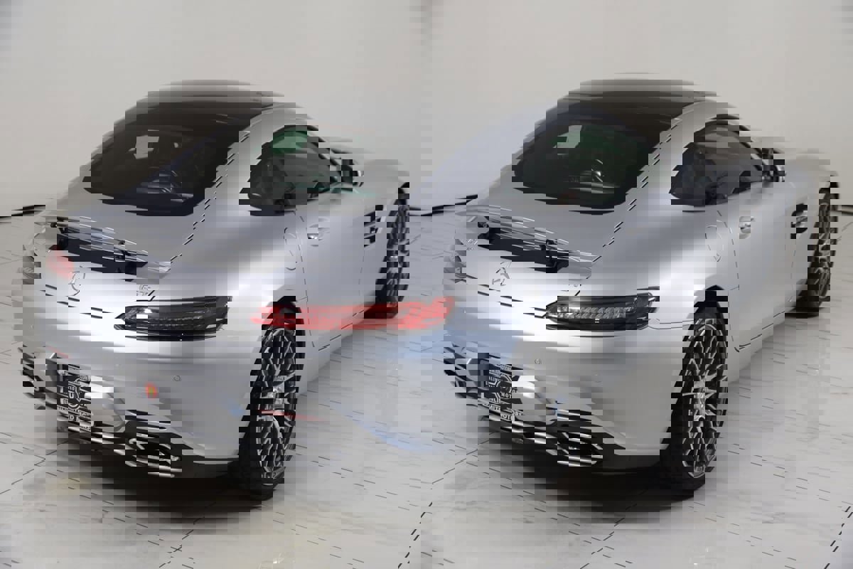 Used 2017 Mercedes-Benz AMG GT Coupe w/ Exclusive Interior Package image 94