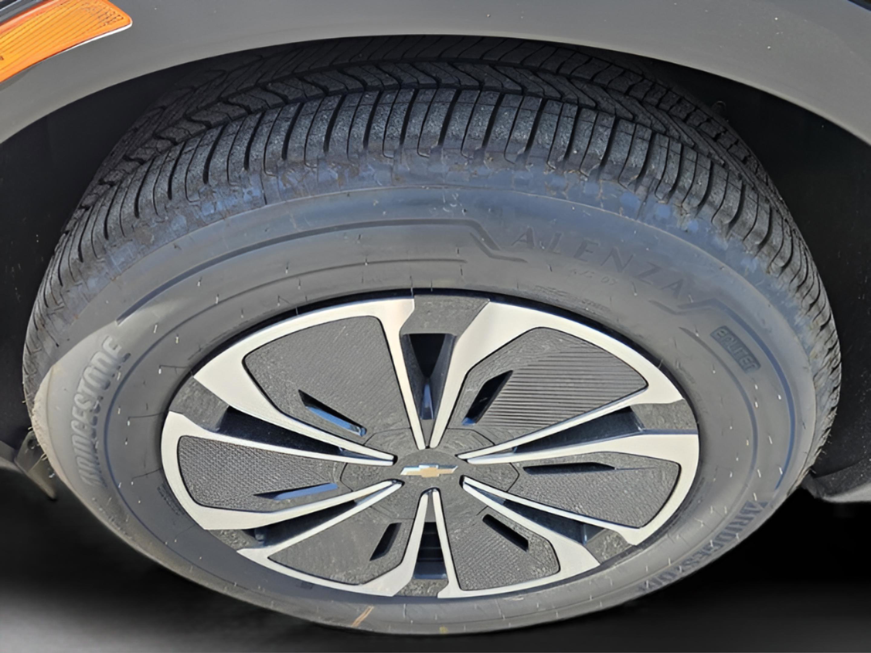 New 2025 Chevrolet Blazer EV LT image 10