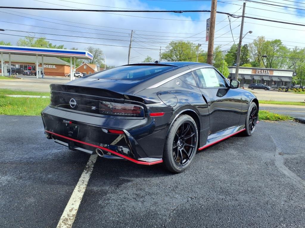 New 2025 Nissan Z NISMO w/ Floor Mat Package image 5