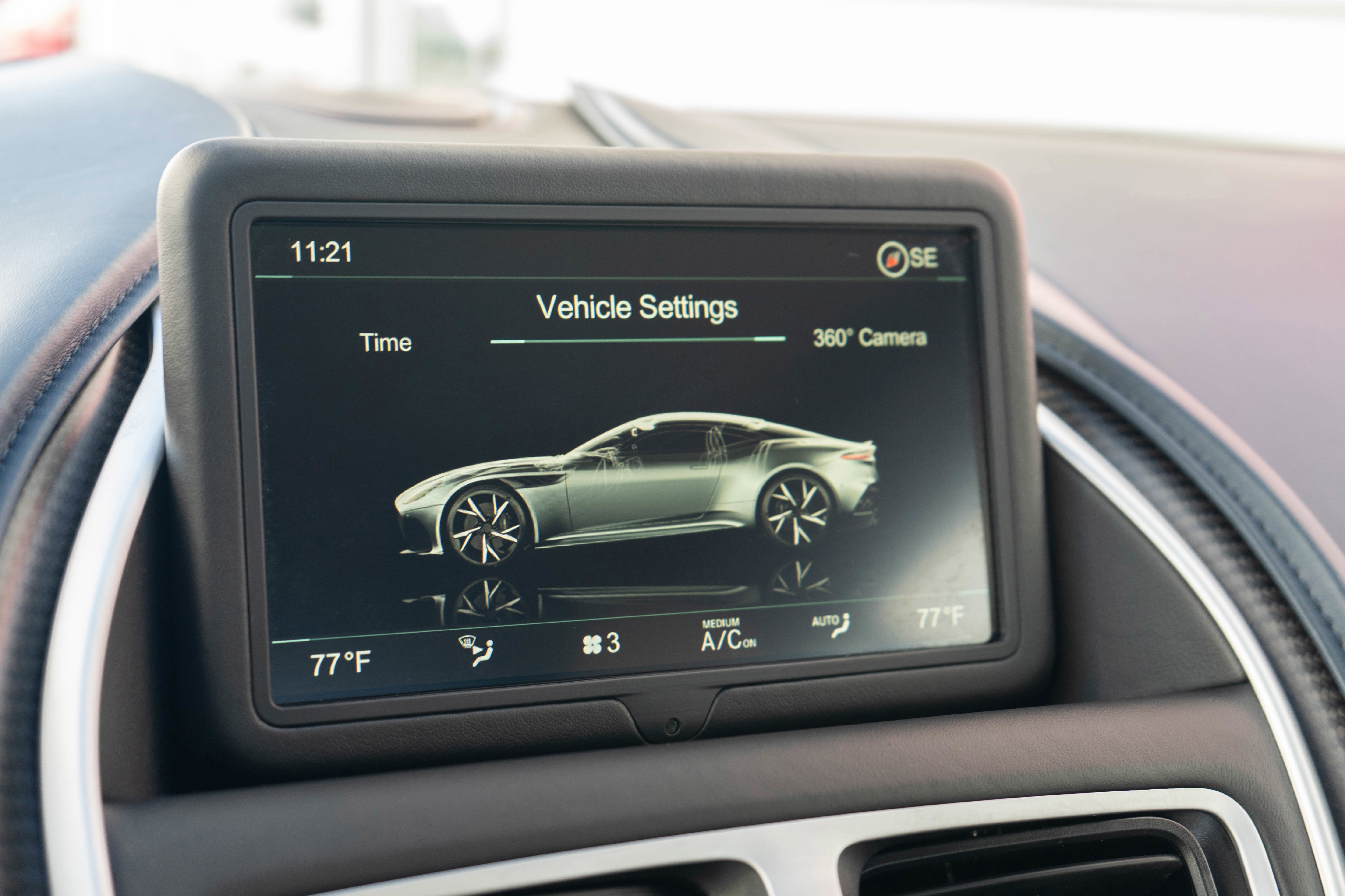 Used 2019 Aston Martin DBS Superleggera image 20