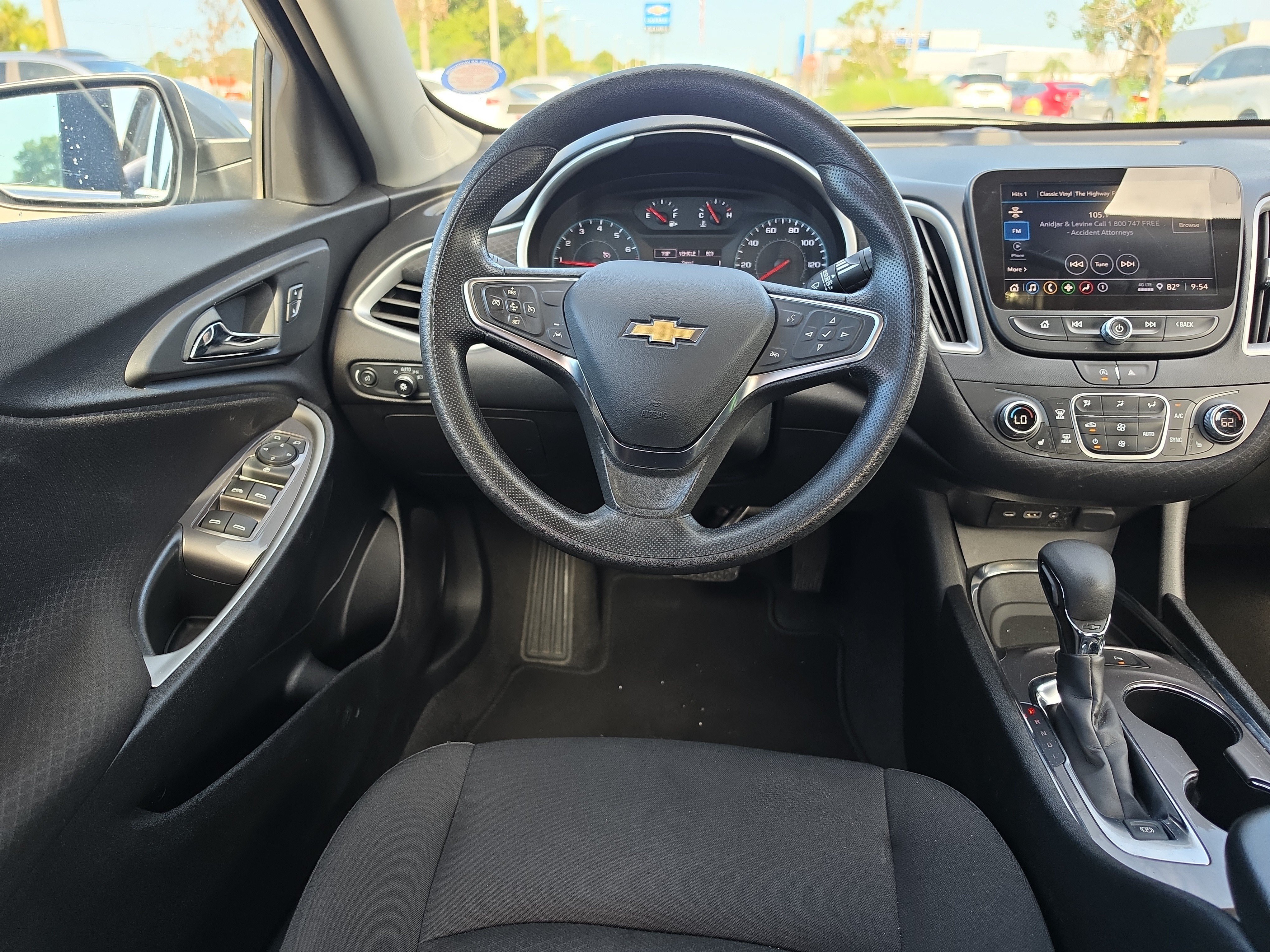 Certified 2024 Chevrolet Malibu LT FWD image 9