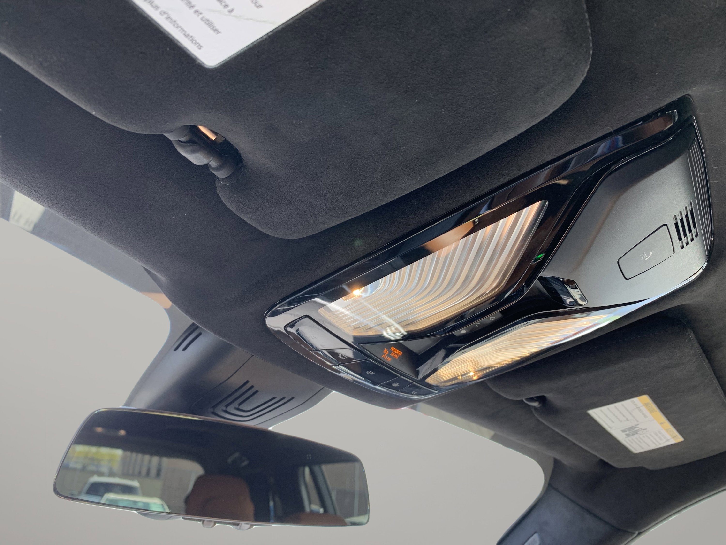 Used 2022 BMW X7 xDrive40i w/ M Sport Package image 51