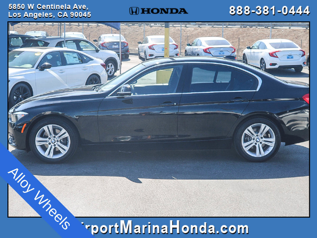Used 2017 BMW 330i Sedan RWD image 3