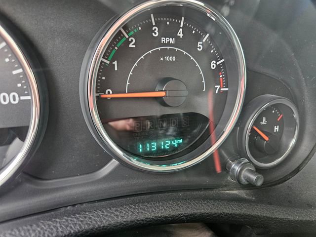 Used 2016 Jeep Wrangler Unlimited Sport w/ Connectivity Group AWD/4WD image 10