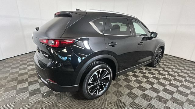 Used 2022 MAZDA CX-5 AWD 2.5 S w/ Premium Package image 2