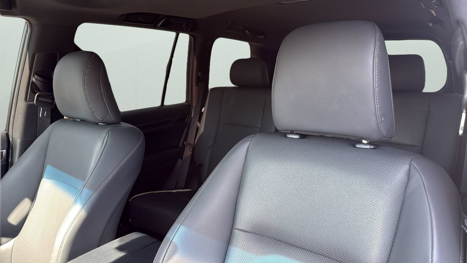 Used 2023 Lexus GX 460 Premium w/ Premium Package AWD/4WD image 9