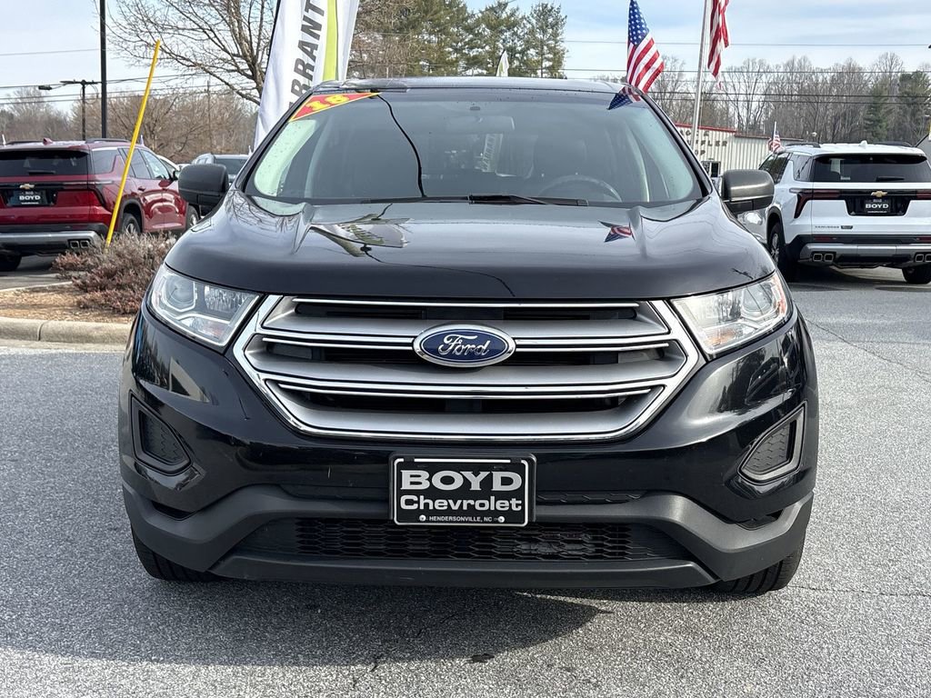 Used 2018 Ford Edge SE image 5