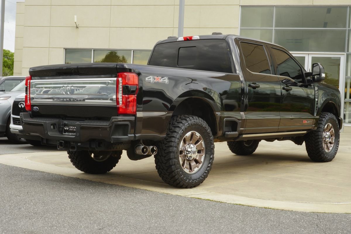Used 2024 Ford F250 King Ranch AWD/4WD image 12