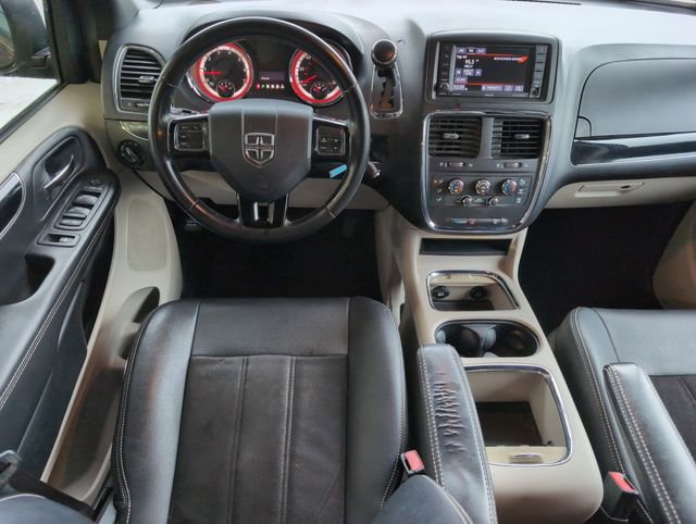 Used 2020 Dodge Grand Caravan SXT FWD image 20