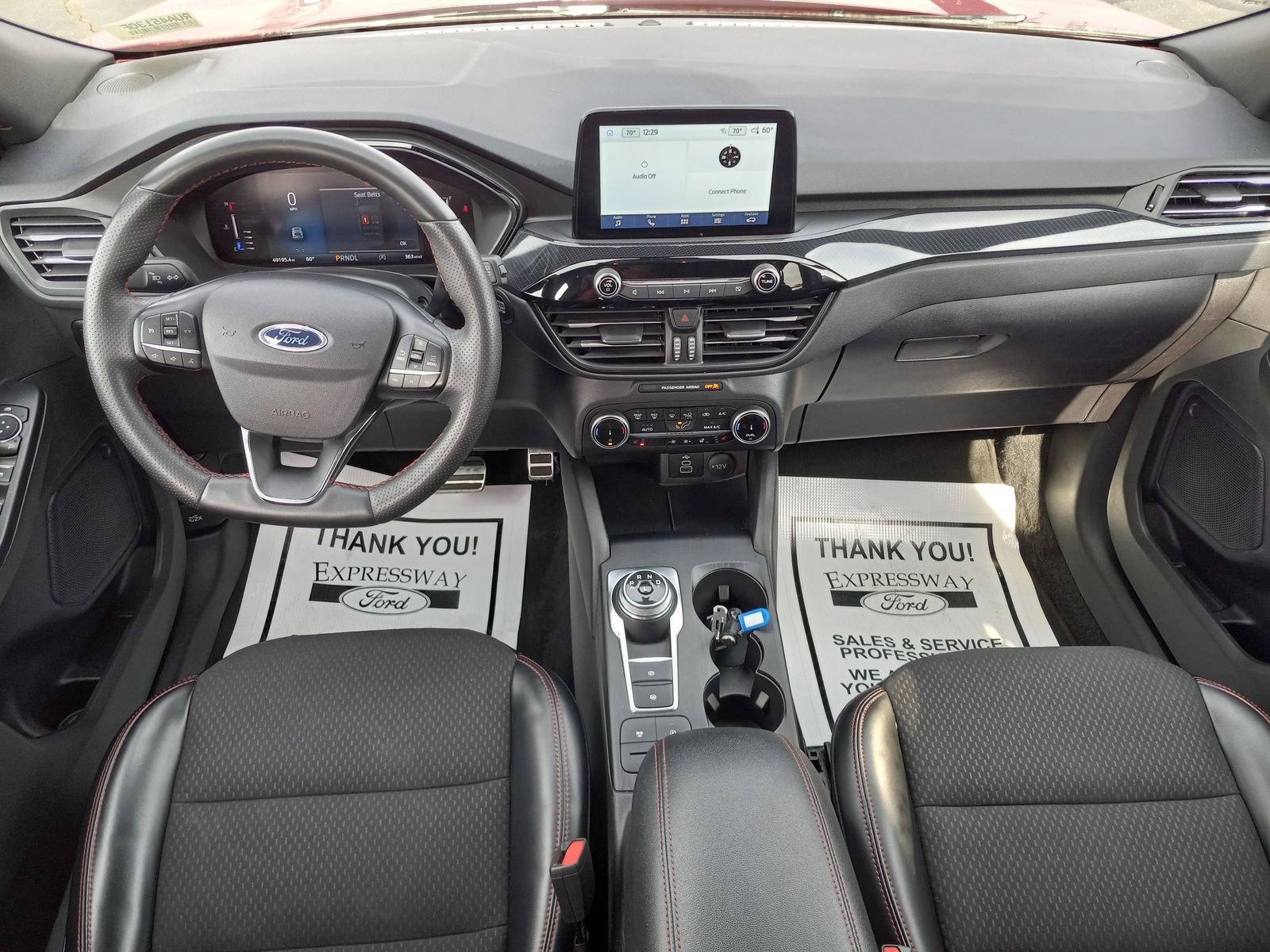 Used 2024 Ford Escape ST-Line w/ Cold Weather Package FWD image 17