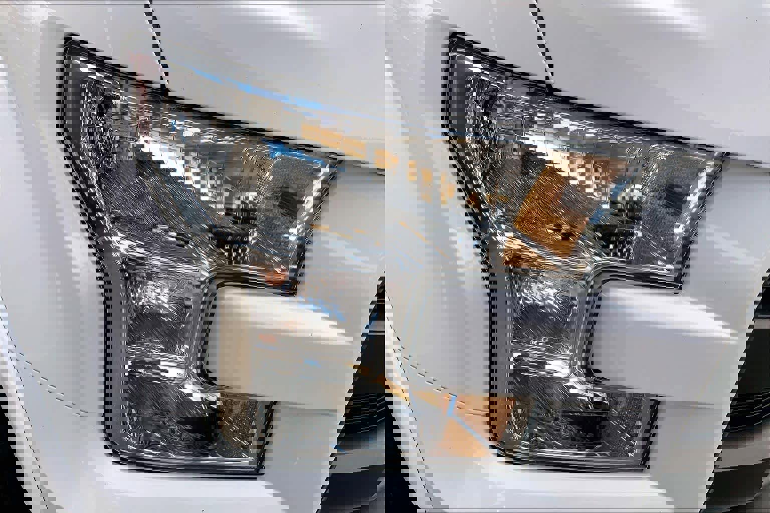 Used 2017 Ford F150 Lariat w/ Equipment Group 501A Mid image 28