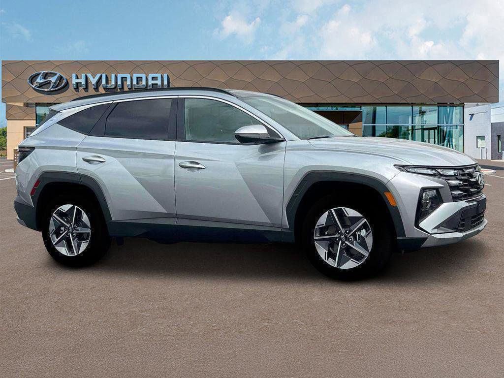 New 2025 Hyundai Tucson SEL image 10