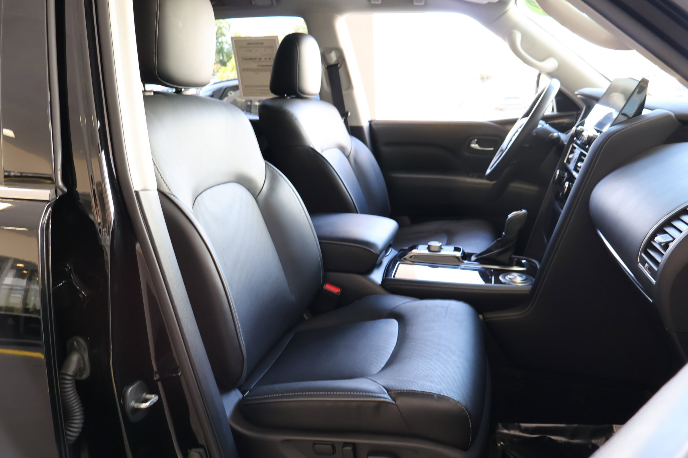 Certified 2022 INFINITI QX80 Luxe w/ Cargo Package image 23