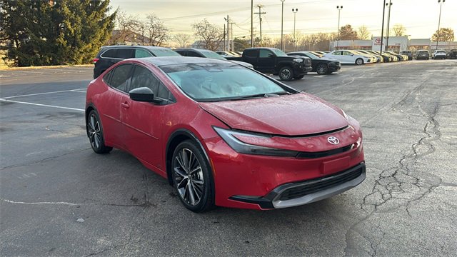 Used 2024 Toyota Prius XLE image 27