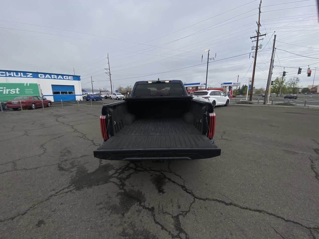 Used 2022 Toyota Tundra Limited w/ TRD Off-Road Package image 22