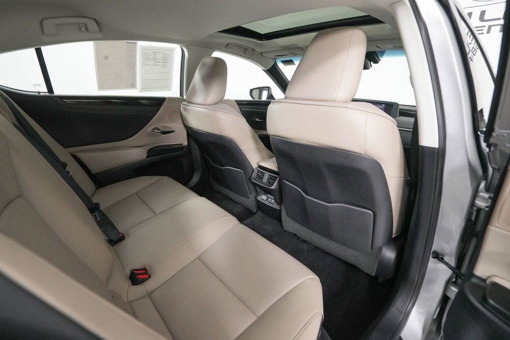 Certified 2020 Lexus ES 350 w/ Premium Package image 18