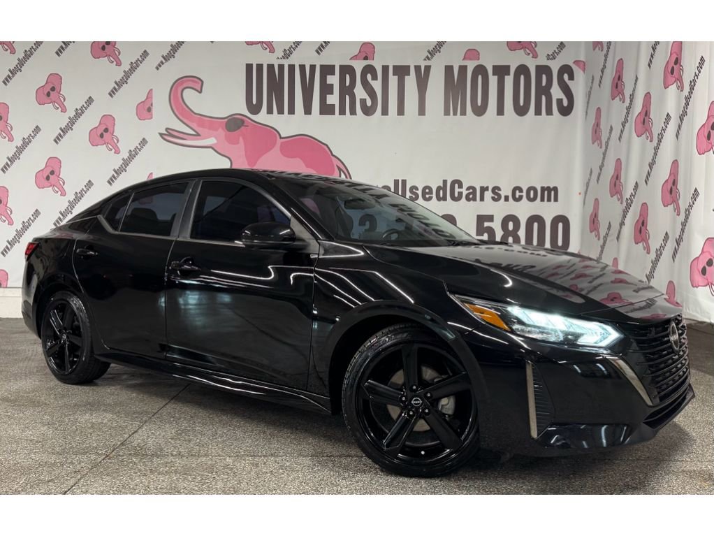 Used 2024 Nissan Sentra SR w/ SR Premium Package image 2