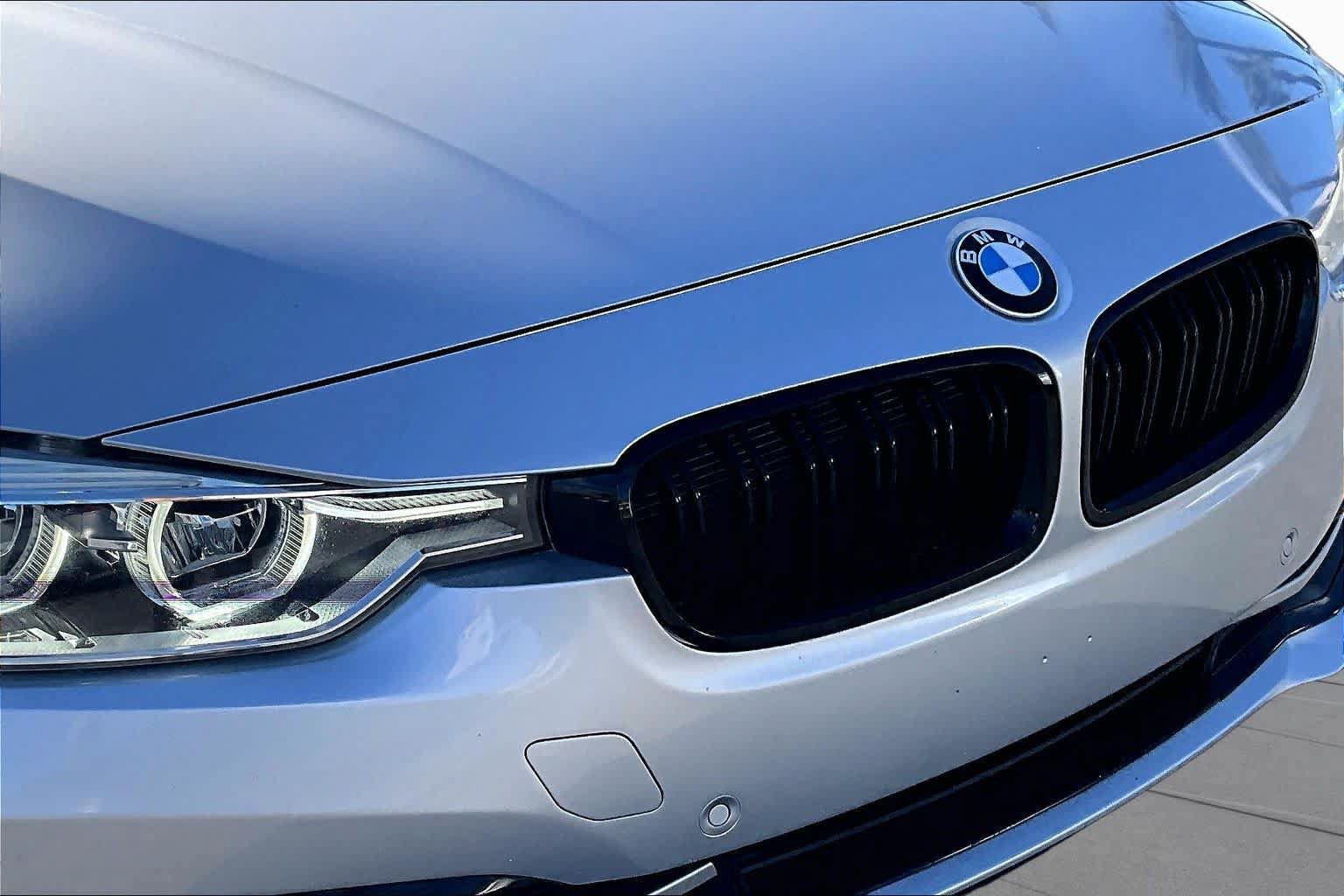 Used 2016 BMW 328i Sedan RWD image 28