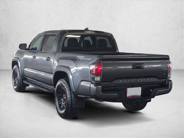 Used 2017 Toyota Tacoma TRD Sport w/ Tow Package RWD image 8