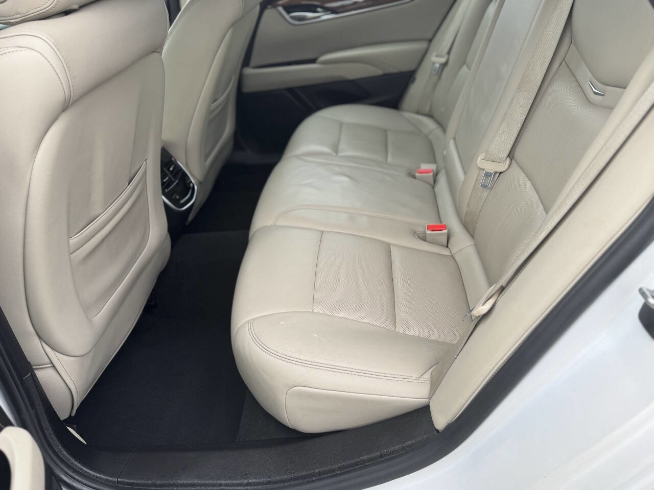 Used 2018 Cadillac XTS Luxury FWD image 12