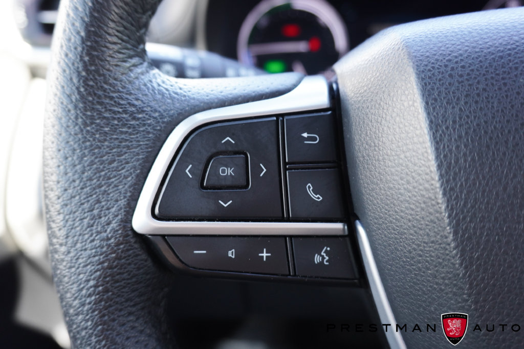 Used 2022 Toyota Sienna Limited AWD/4WD image 32