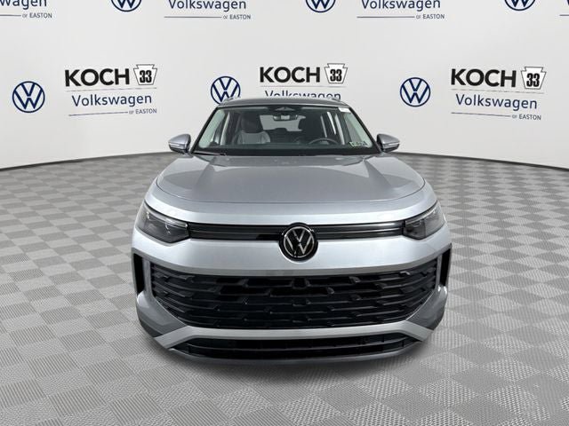 New 2025 Volkswagen Tiguan S AWD/4WD image 3