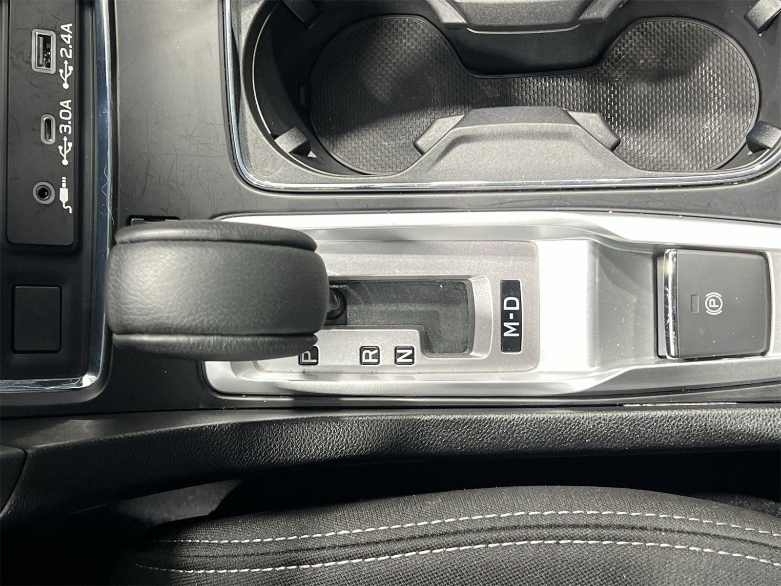 Certified 2024 Subaru Ascent Premium w/ Convenience Package image 19