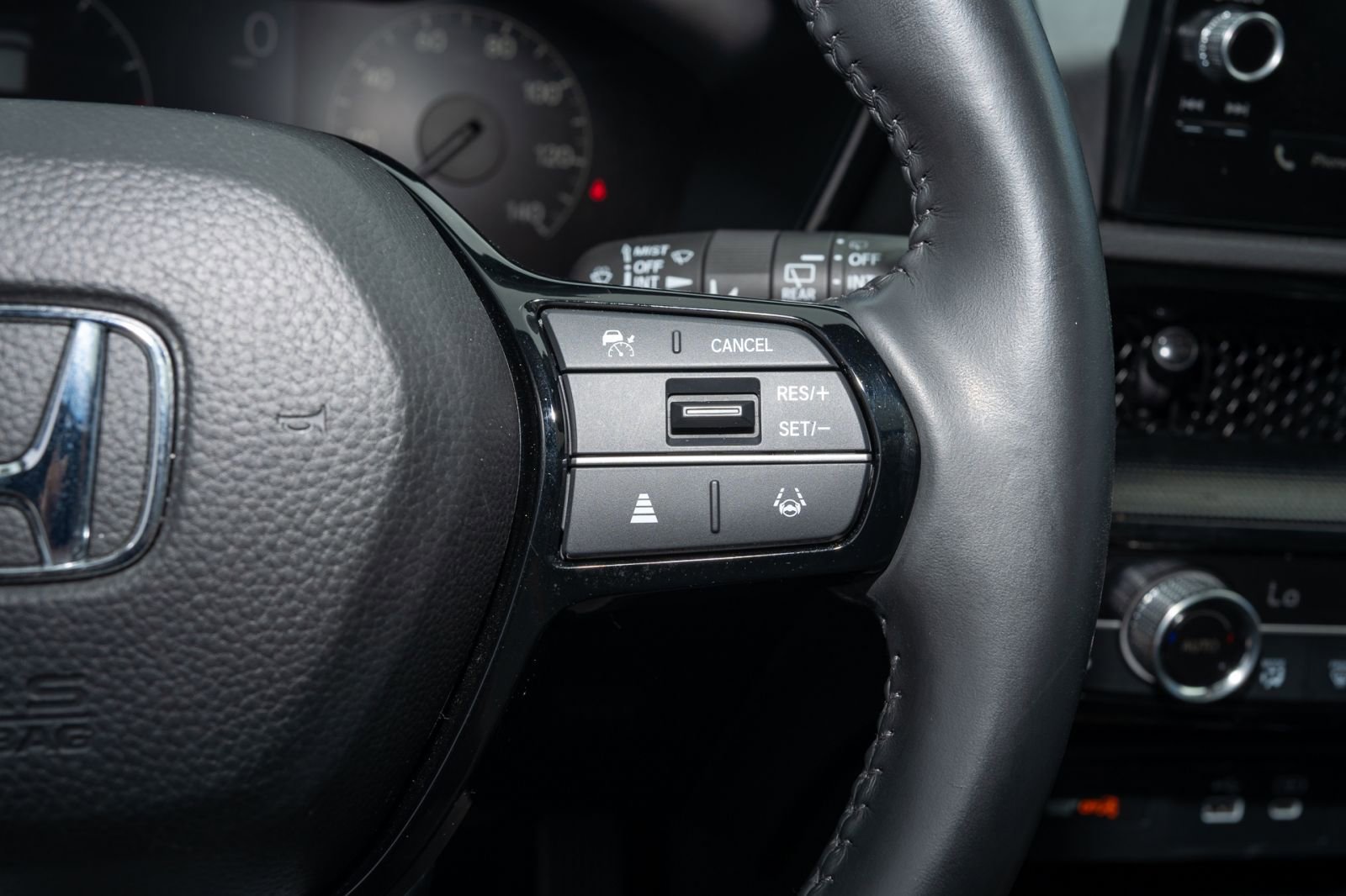 Certified 2023 Honda CR-V EX-L image 30