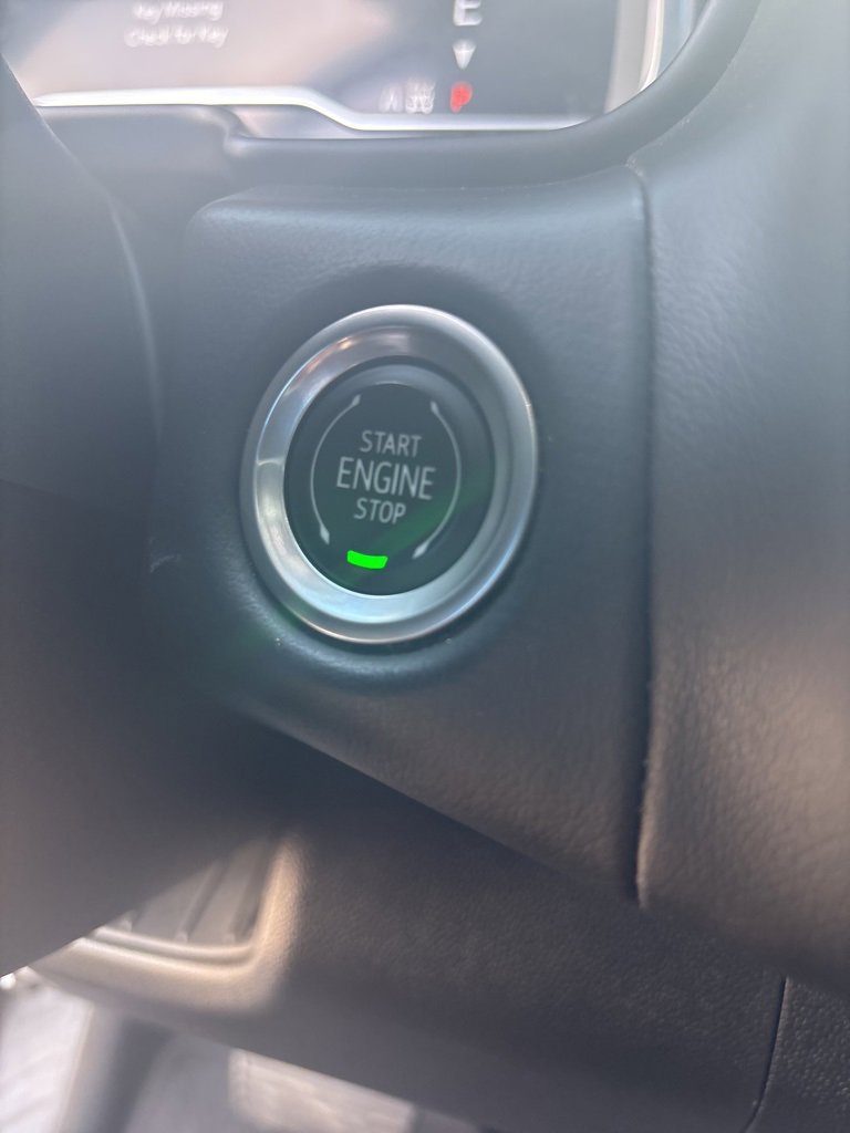 Used 2022 Chevrolet Suburban Z71 image 27