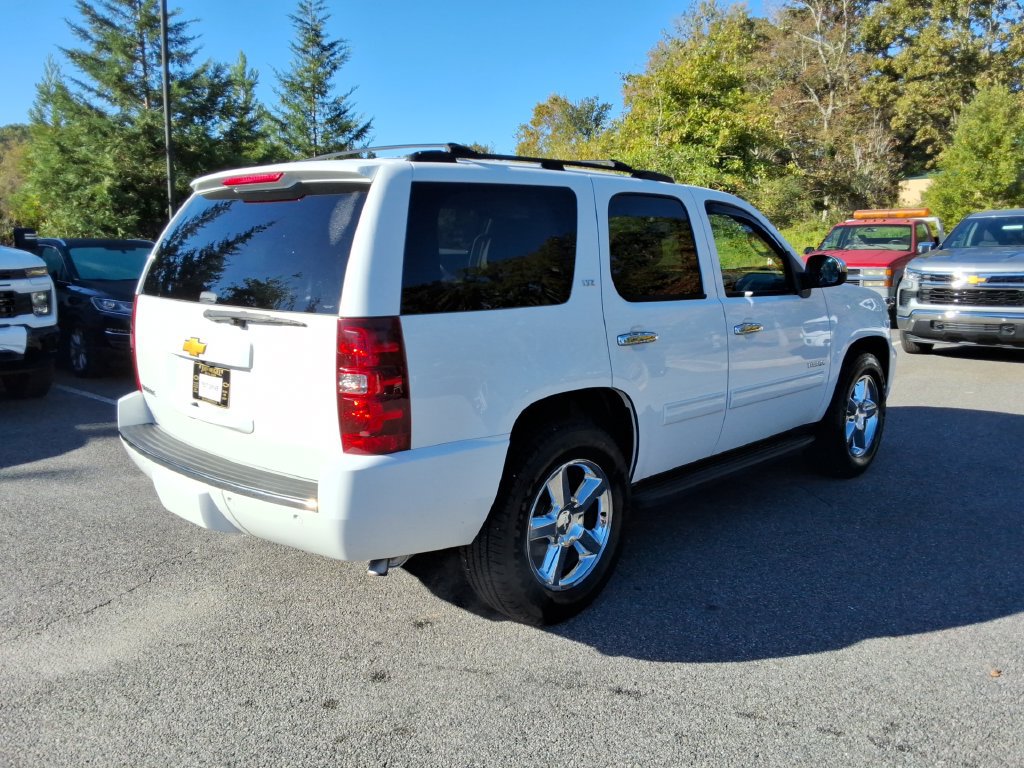 Used 2014 Chevrolet Tahoe LTZ AWD/4WD image 5
