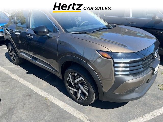 Used 2026 Nissan Kicks SV w/ Cold Weather Package