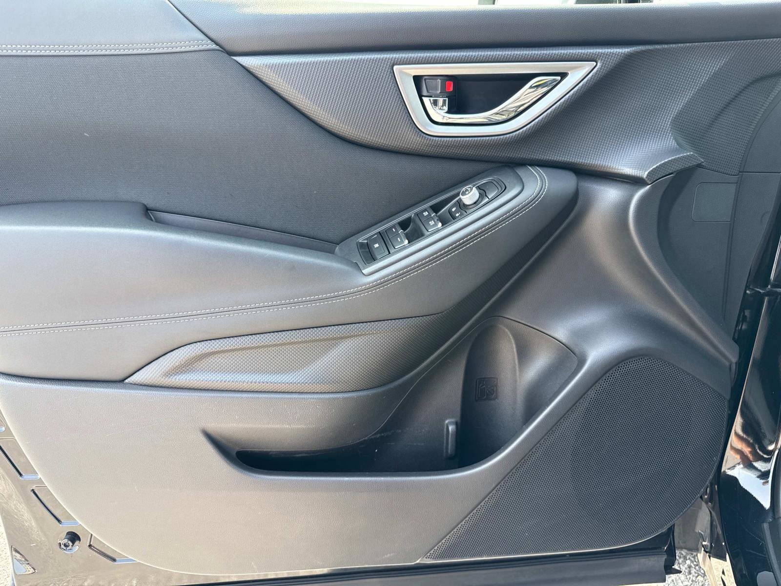 Used 2020 Subaru Forester Premium image 17