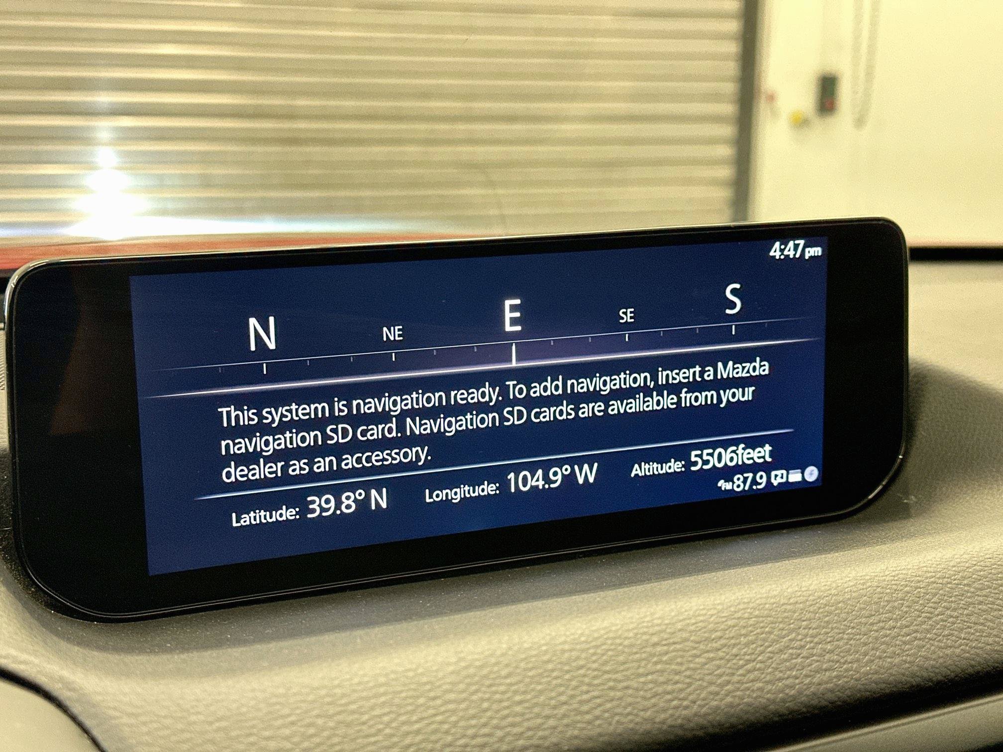 Used 2025 MAZDA CX-50 AWD 2.5 Hybrid w/ Premium Pkg image 22