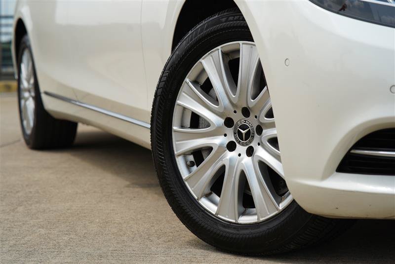 Used 2015 Mercedes-Benz S 550 4MATIC Sedan image 15