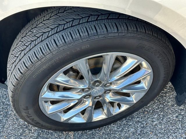 Used 2019 Buick Enclave Essence image 23