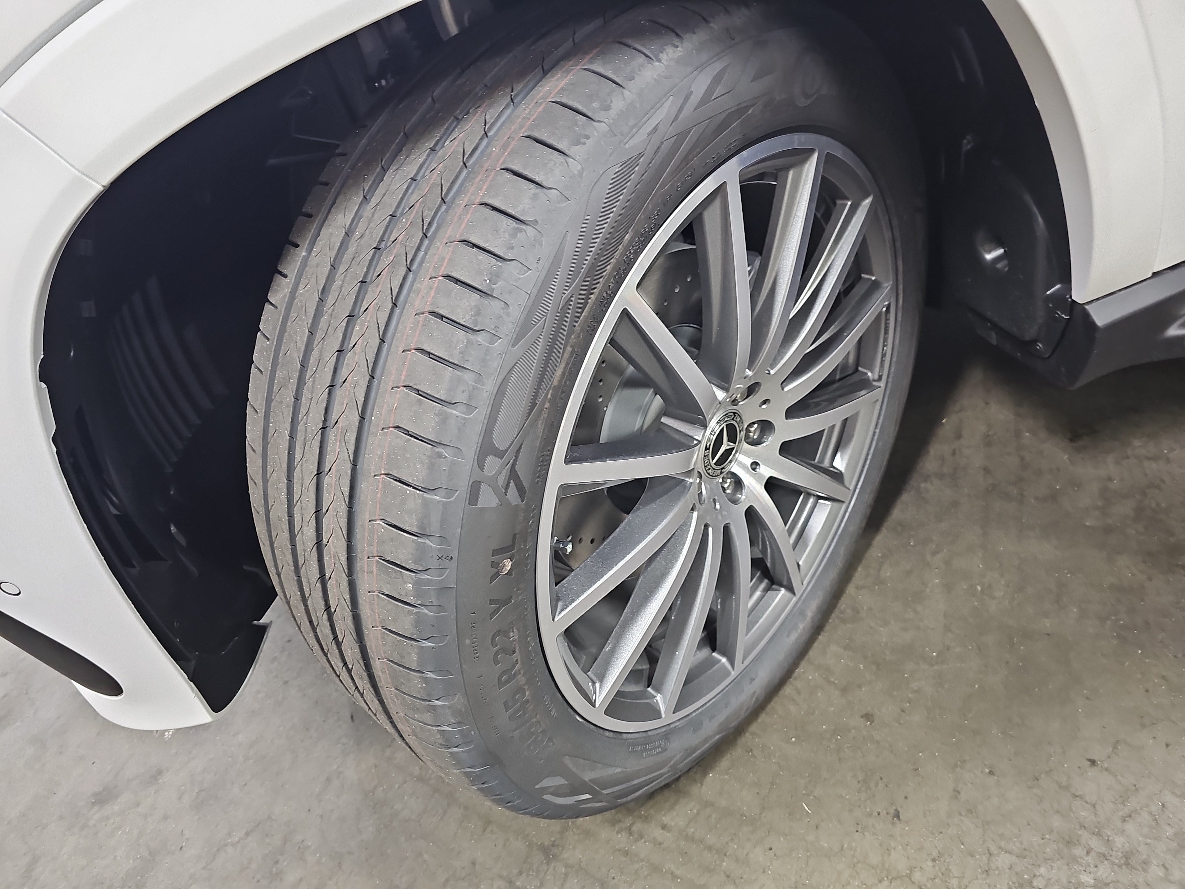 New 2026 Mercedes-Benz GLS 450 4MATIC image 35
