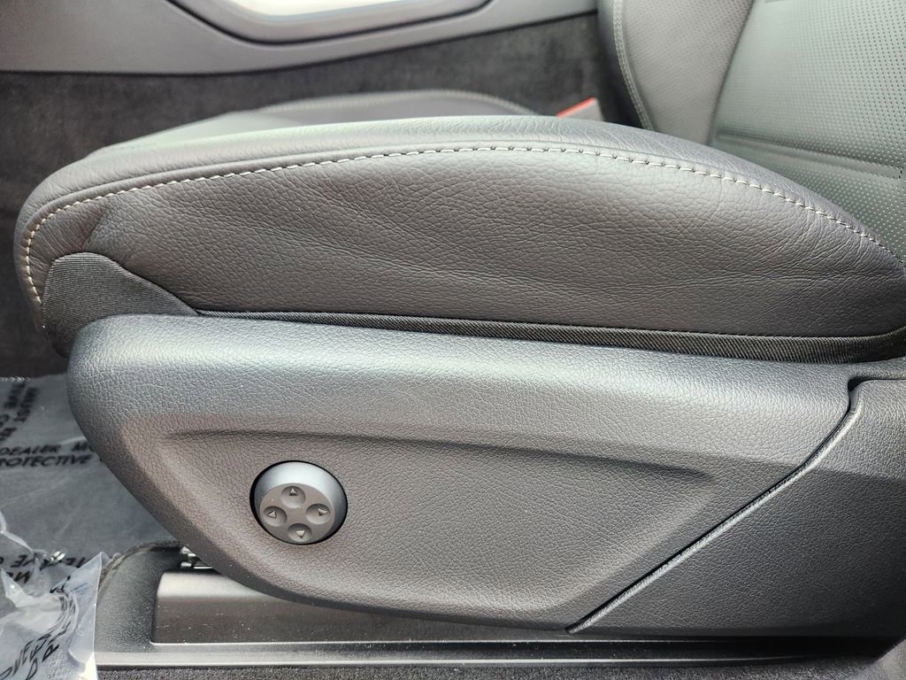 New 2026 Mercedes-Benz GLE 450 4MATIC image 23