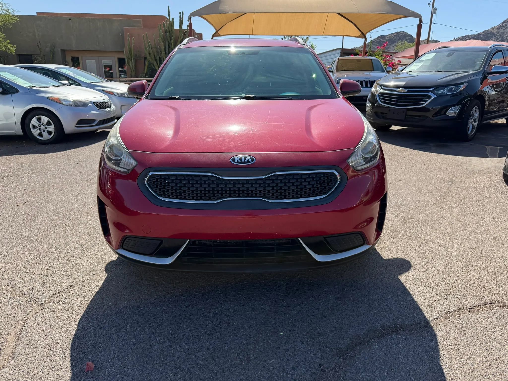 Used 2017 Kia Niro LX FWD image 2