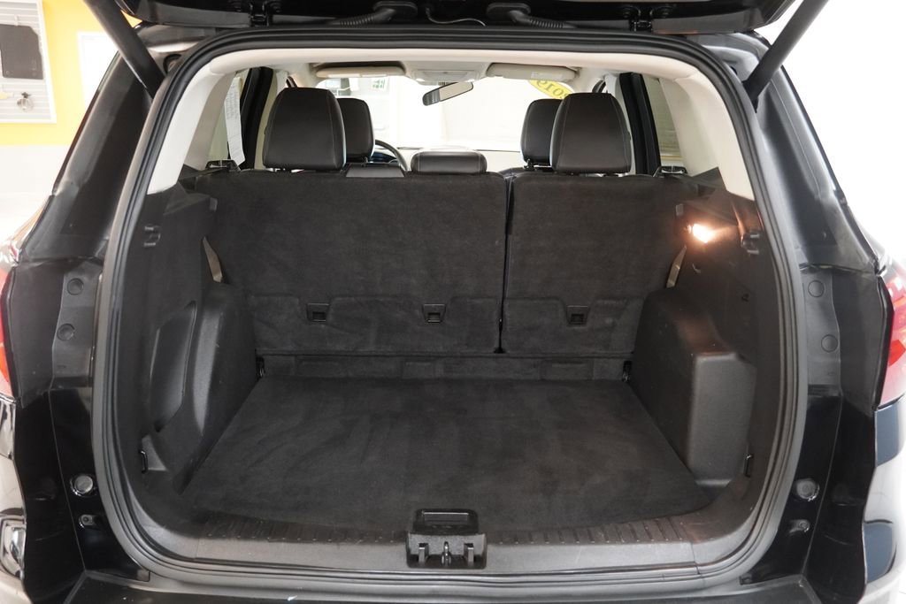 Used 2019 Ford Escape SEL AWD/4WD image 10