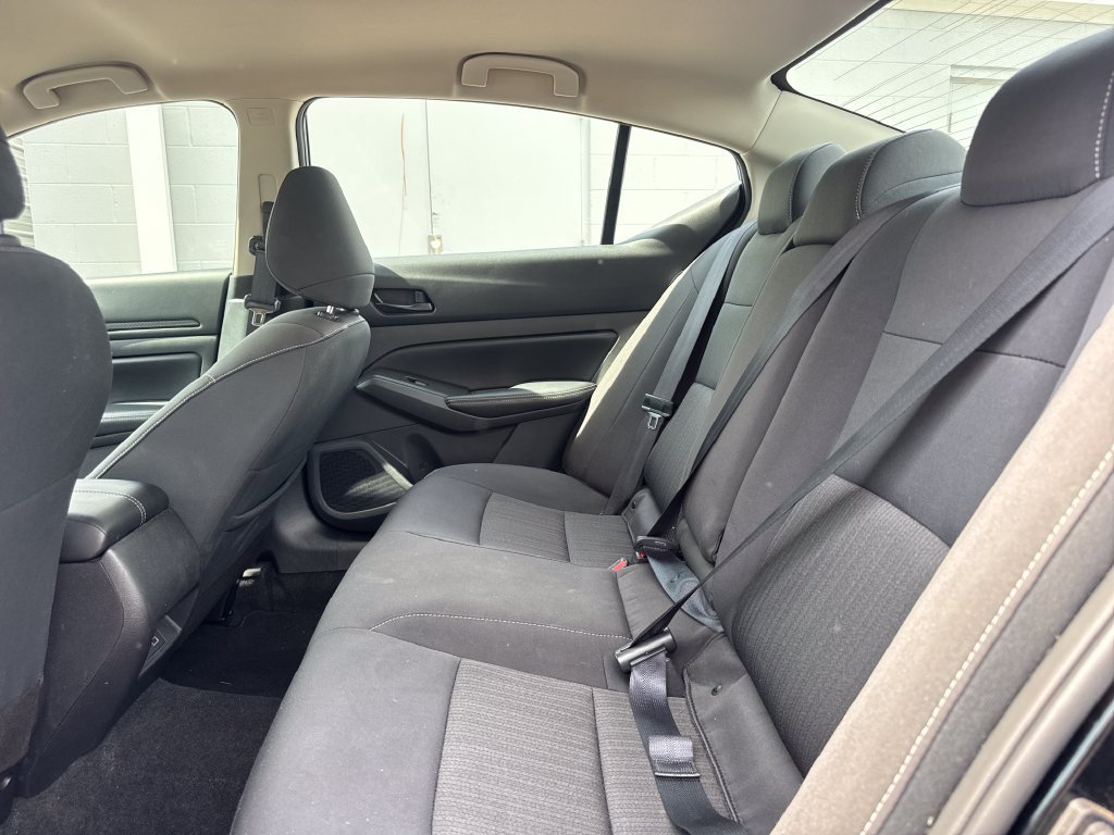Used 2025 Nissan Altima 2.5 SV AWD/4WD image 11