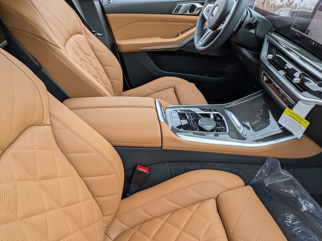New 2026 BMW X5 M60i w/ Climate Comfort Package image 37