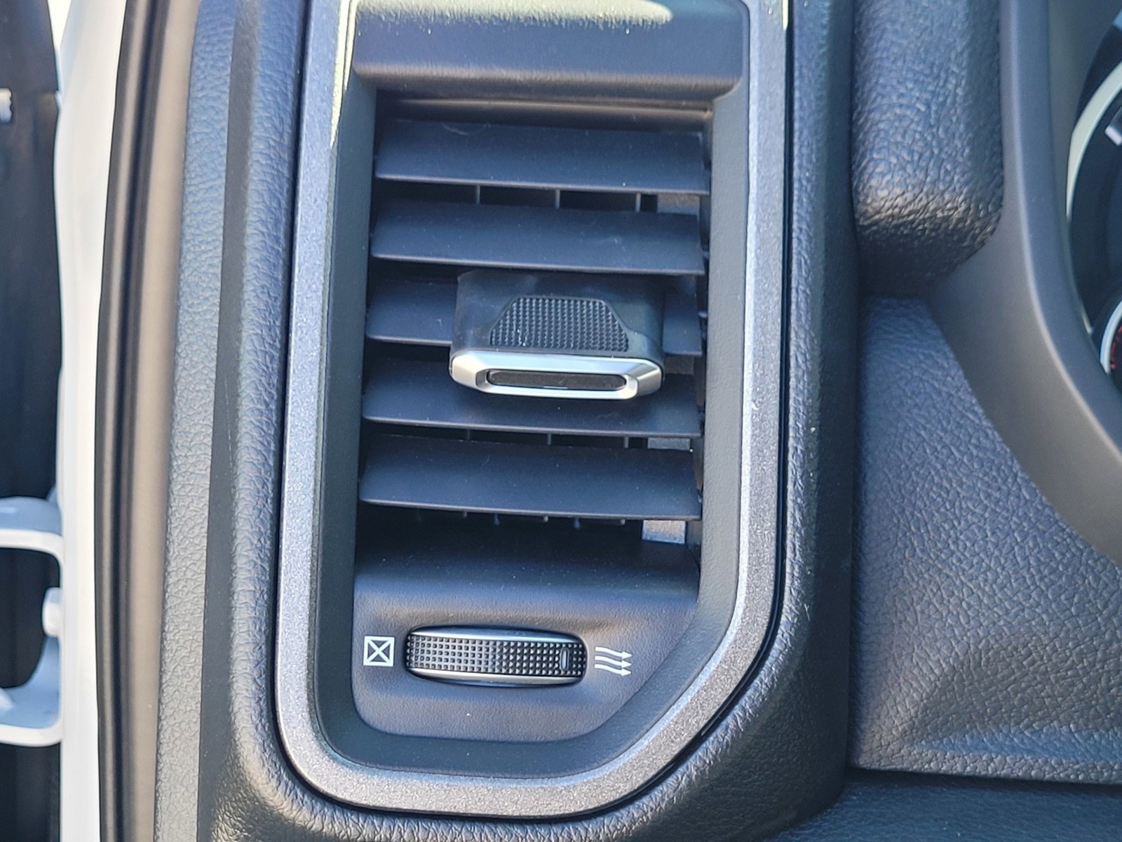 New 2026 RAM 5500 Tradesman image 25