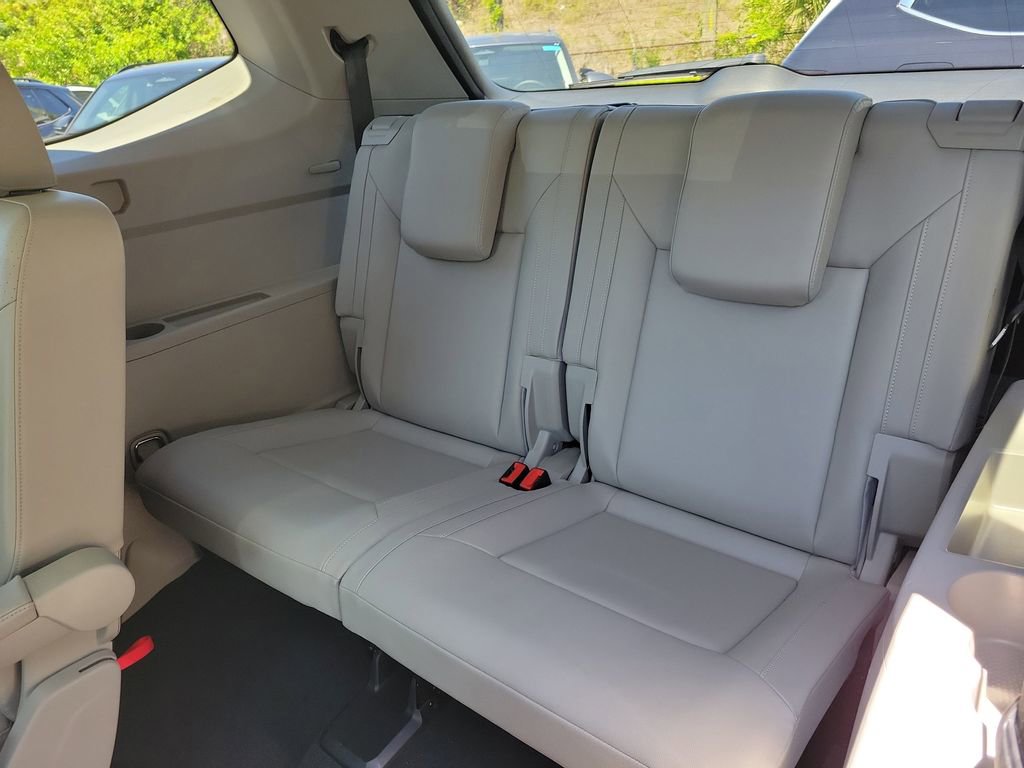 Used 2020 Volkswagen Atlas SE w/ Panoramic Sunroof Package AWD/4WD image 14