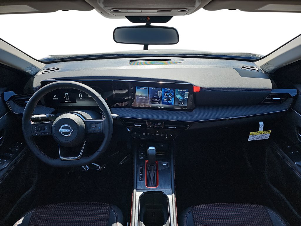 New 2027 Nissan Kicks SR w/ Cold Weather Package FWD image 13
