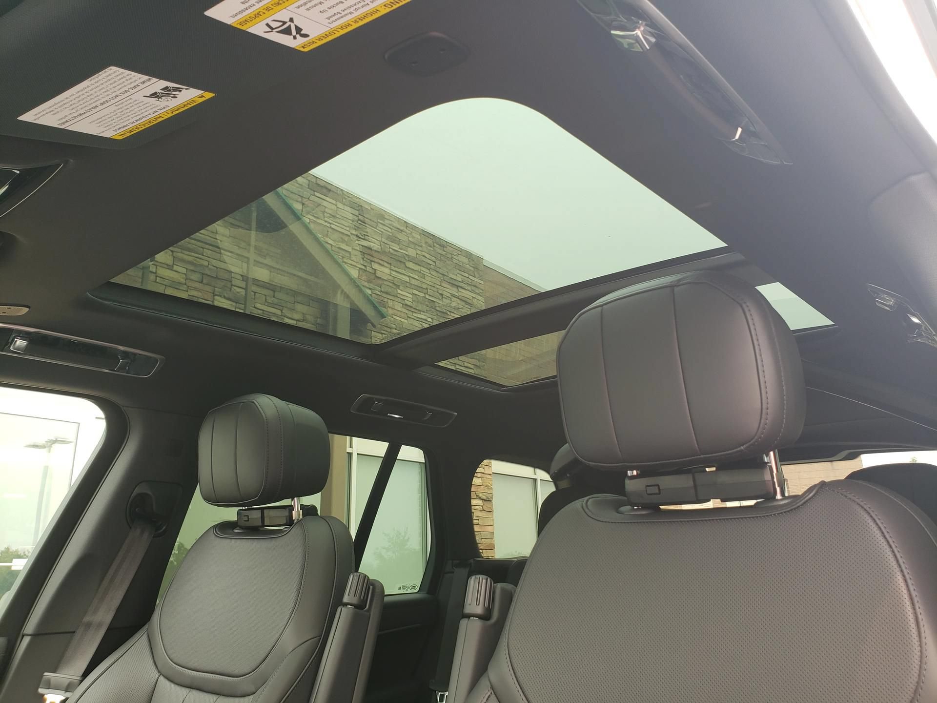New 2026 Land Rover Range Rover SE AWD/4WD image 21