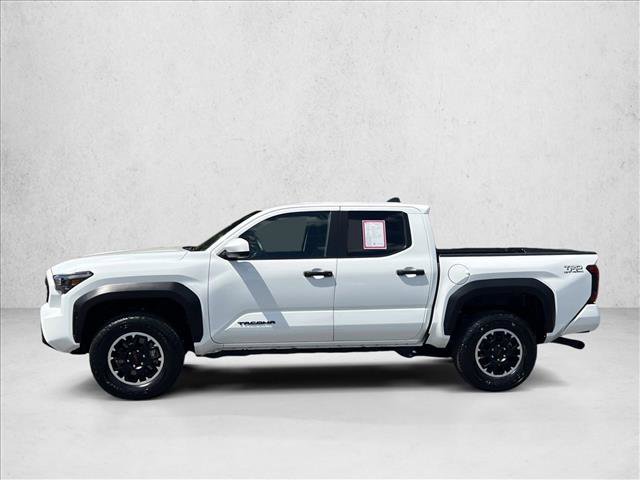 Certified 2025 Toyota Tacoma TRD Off-Road AWD/4WD image 8