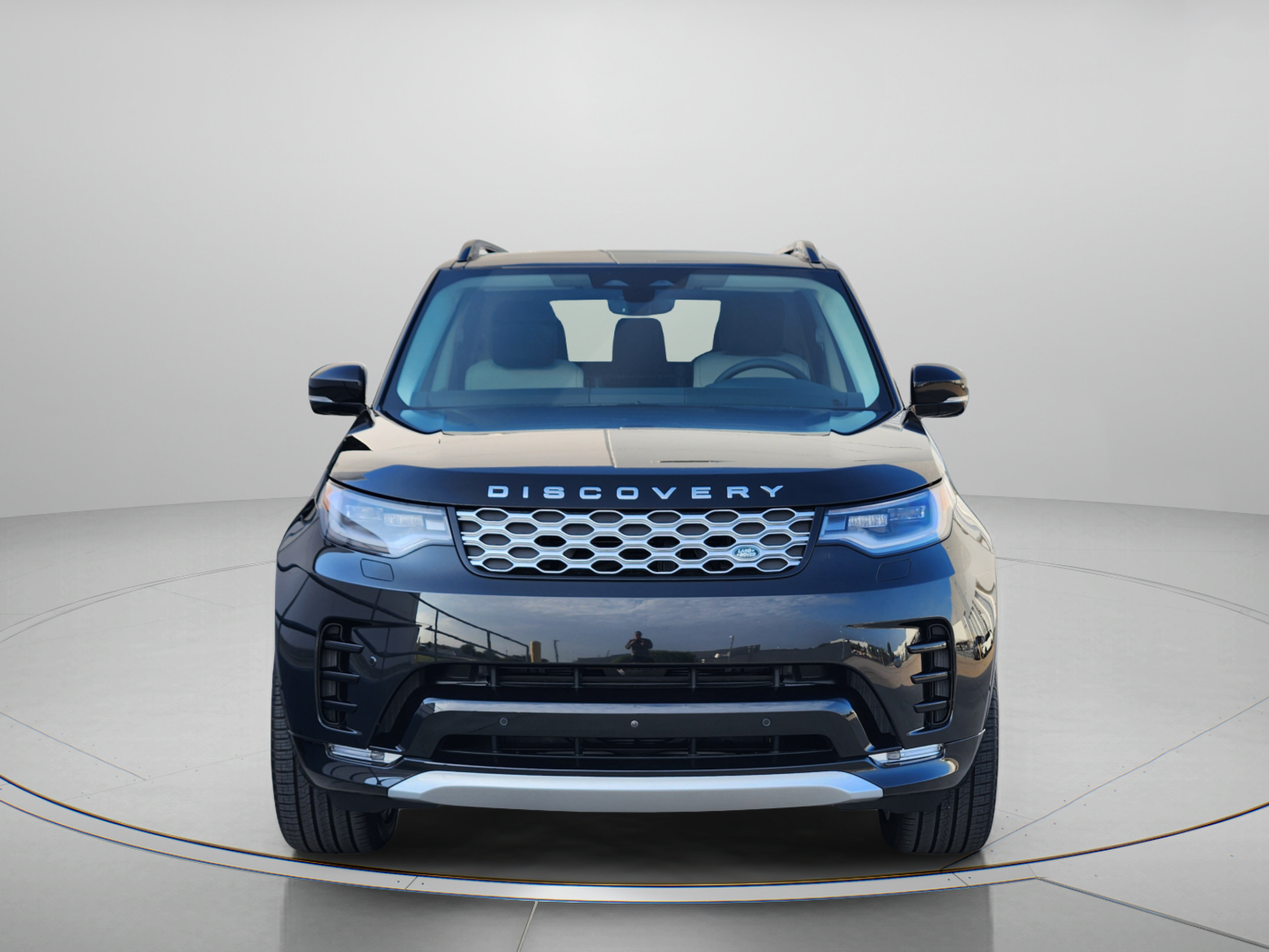 New 2026 Land Rover Discovery Limited Edition AWD/4WD image 6